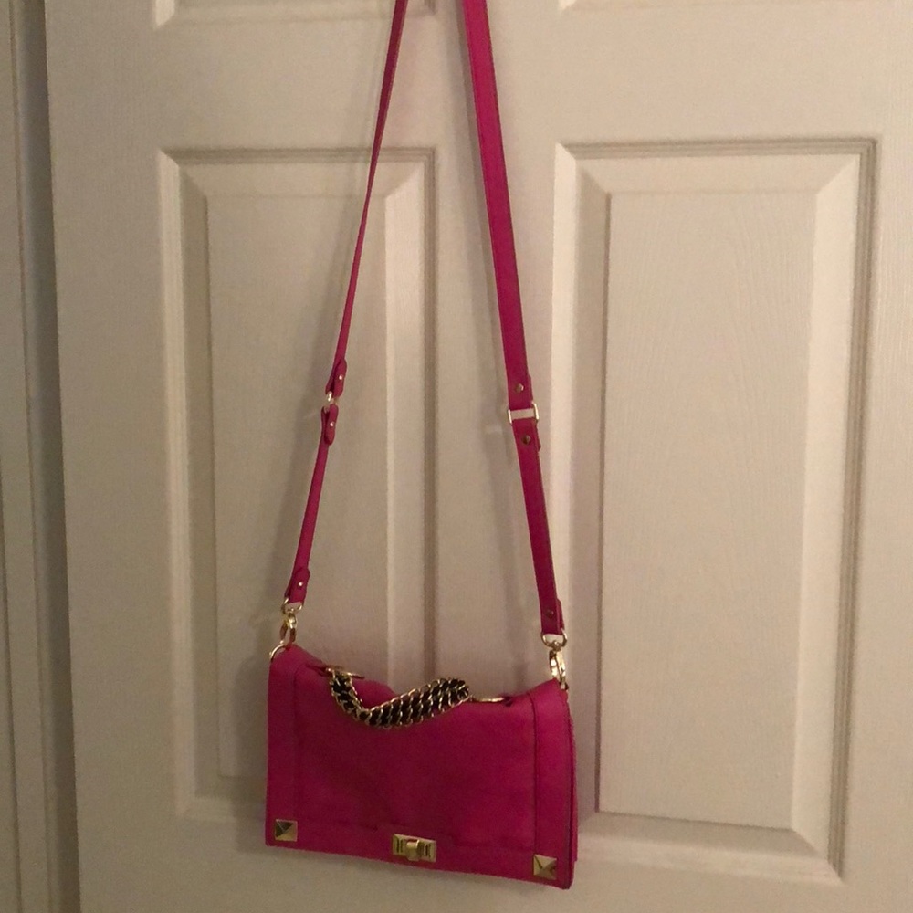 Adorable pink purse